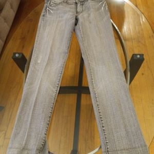 Woman's jeans